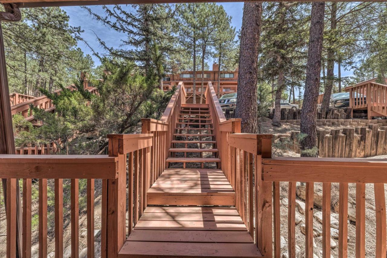 Forested Ruidoso Condo With Deck And Fireplace! Ngoại thất bức ảnh
